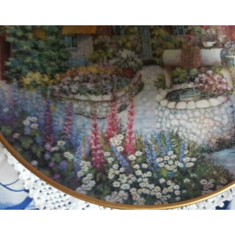 Porselein bordje Lilliput lane Engels porselein