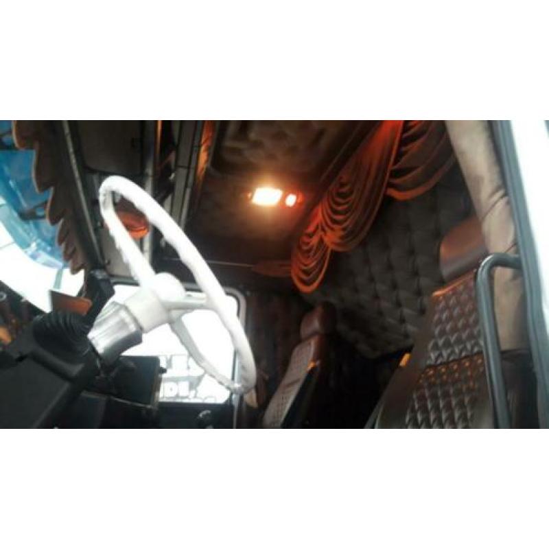 Scania 143 v8