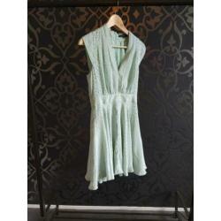 French Connection jurkje 36 mint groen, kleine 38