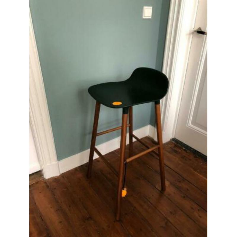Normann Copenhagen kruk groen
