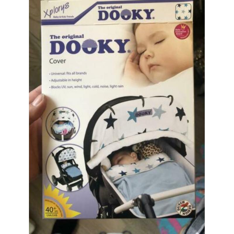 Dooky Universal Cover Design Zonnekap