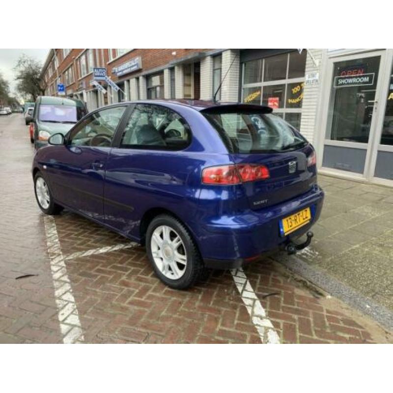 Seat Ibiza 1.4-16V Reference (bj 2005)