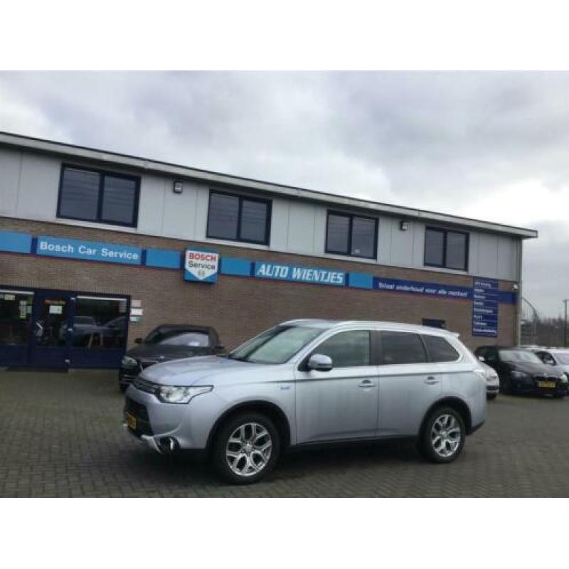 Mitsubishi Outlander 2.0 PHEV AUT BUSINESS X-LINE (bj 2015)