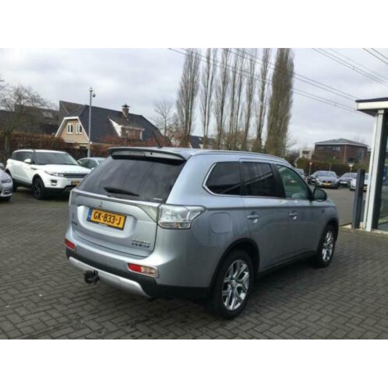 Mitsubishi Outlander 2.0 PHEV AUT BUSINESS X-LINE (bj 2015)