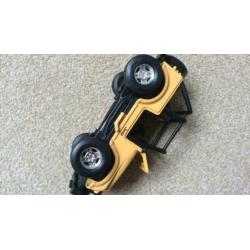 Speelgoed// verzamel auto jeep