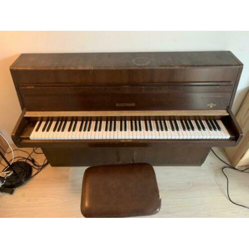 W.hoffmann piano te koop