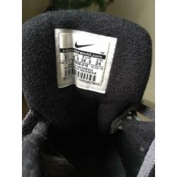 Nike air Max trainer hh model zgan,adidas,vans,puma mt 38,5