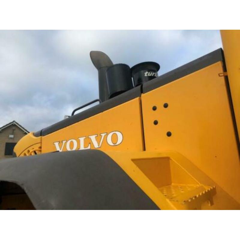 Volvo L120E (bj 2003)