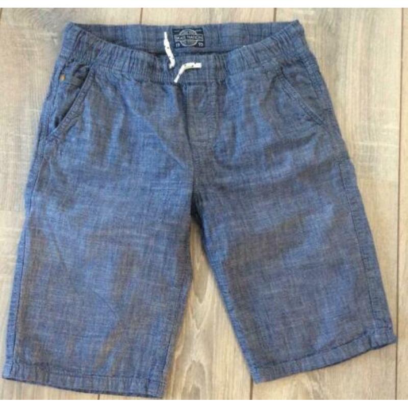 # jongens korte broek maat 146 152 #