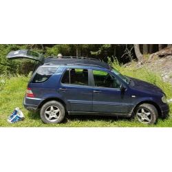 Mercedes Benz ML 270 cdi, Automaat. 2001