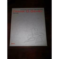 Frank O. Gehry Tutte le opere Electa ISBN 88-435-5964-8