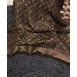 zgan louis vuitton sjaal