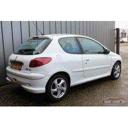 Peugeot 206 2.0 HDI 66KW 3DRS AIRCO NWE APK ELEK. RA