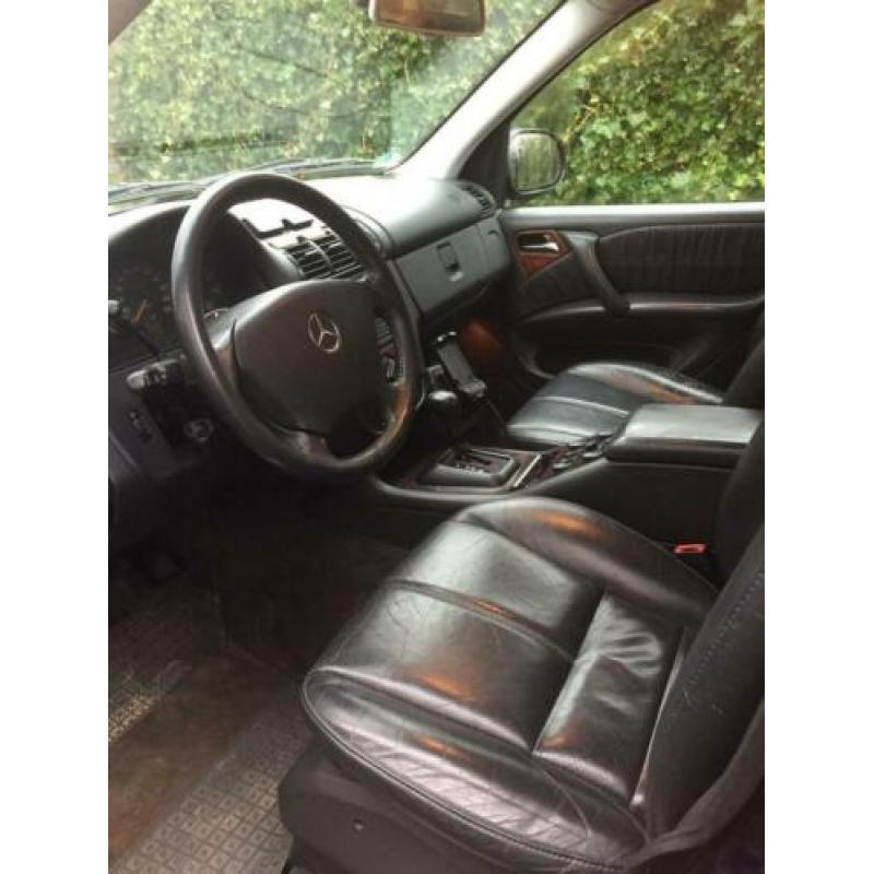Mercedes Benz ML 270 cdi, Automaat. 2001