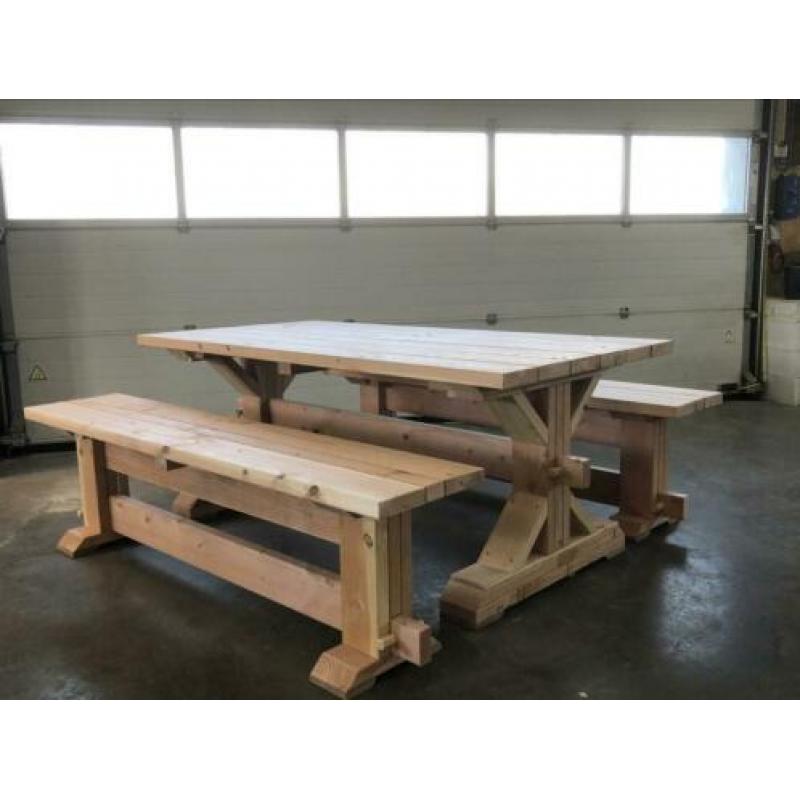 Robuuste Douglas tuinset