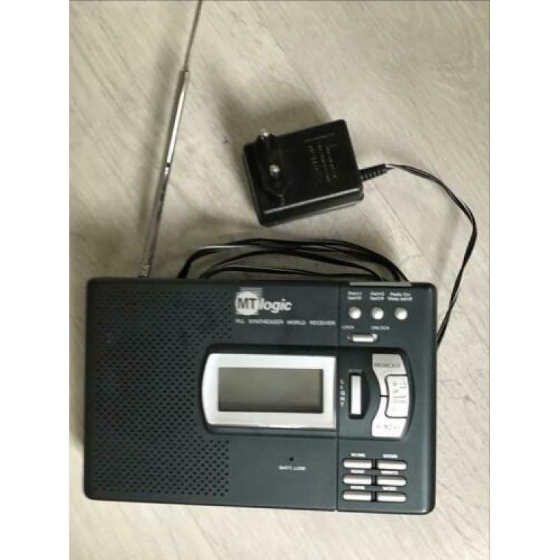 Radio MT Logic PLLsynthesizer// Grundig ocean Boy 330//