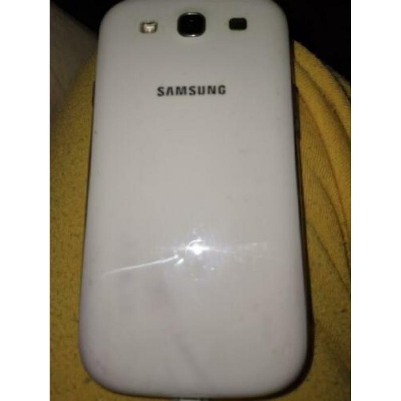 Samsung s3 oudje en Samsung core 2