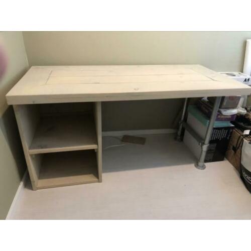 Steigerhout industrieel bureau