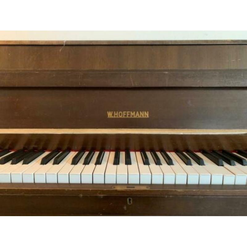 W.hoffmann piano te koop