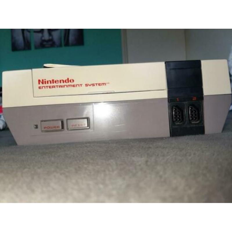 Nintendo NESE - 001