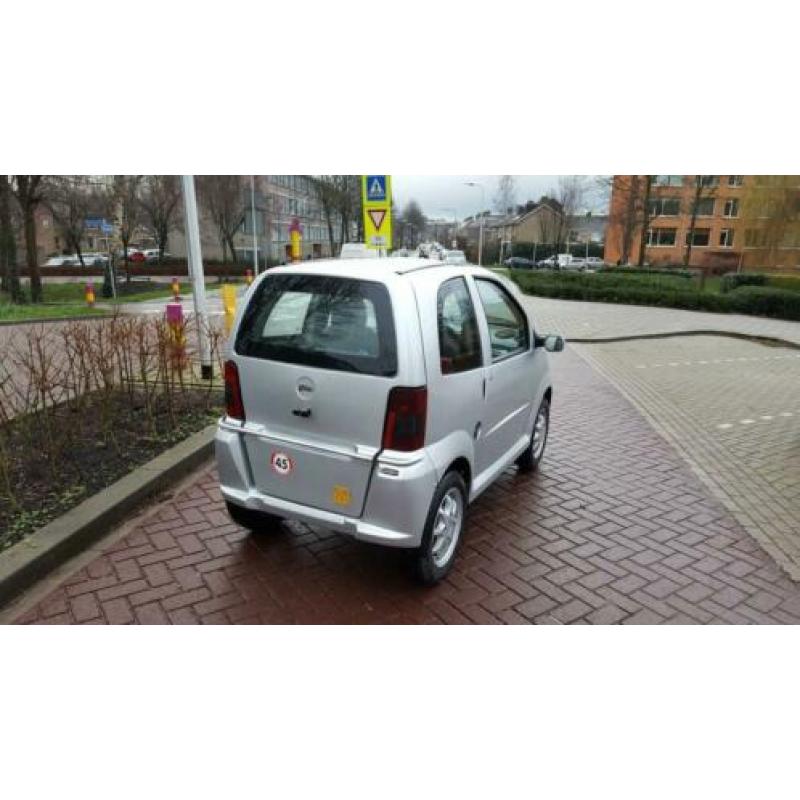 Jdm city 200cc rijbewijsvrij 2008 met maar 14.290km canta