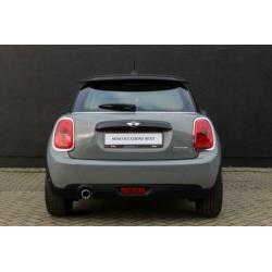 MINI 3-deurs Cooper Business (bj 2017)