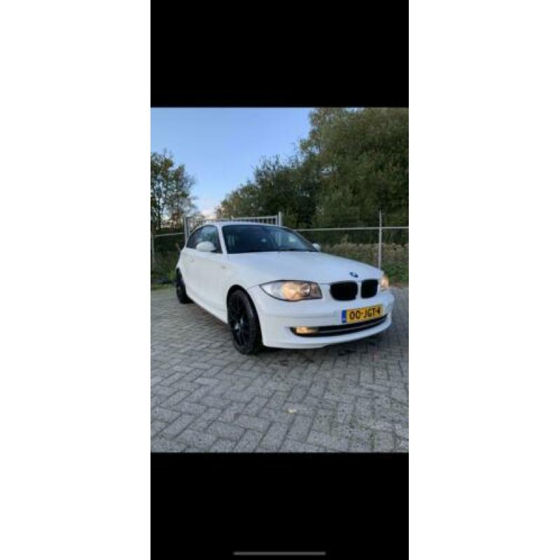 BMW 1-Serie 2.0 116I 3DR 2009 Wit