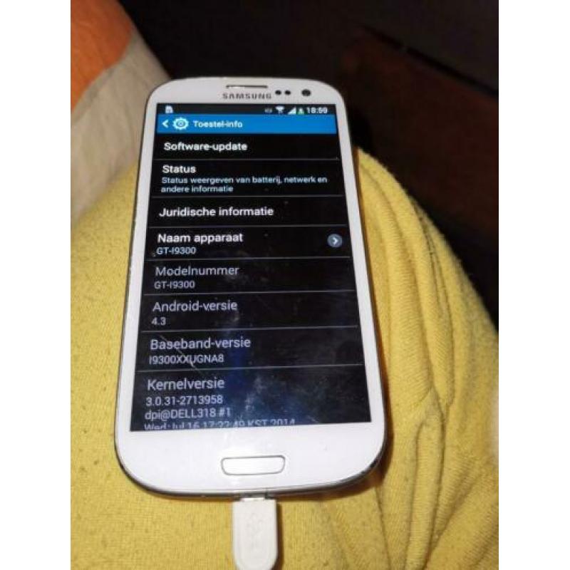 Samsung s3 oudje en Samsung core 2