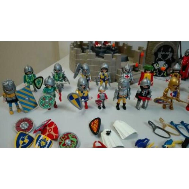 Grote partij Playmobil, kastelen, ridders, piraten, draken