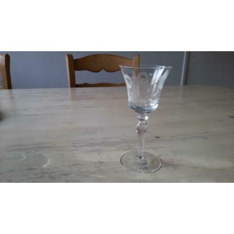 Luxe glasservies met bloemmotief gegraveerd 25-delig t.e.a.b