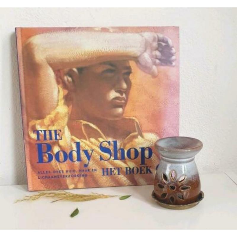 The body shop het boek, prachtig geïllustreerd verzorging
