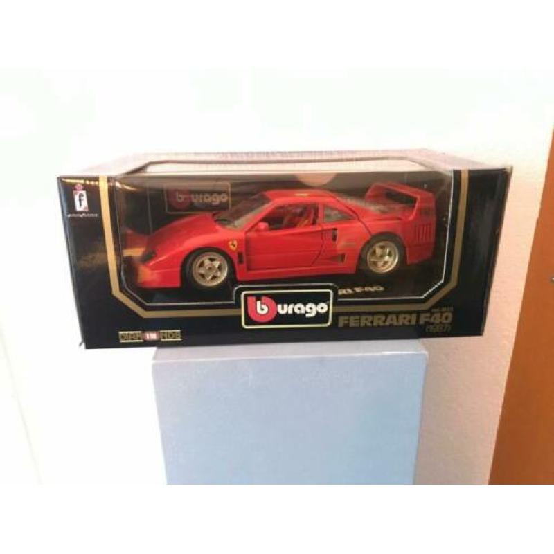 Bburago modelauto verzameling 1:18 (60+ auto's) te koop