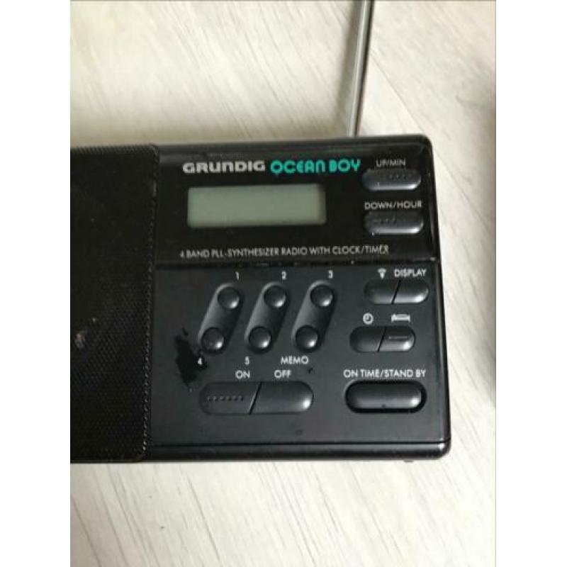 Radio MT Logic PLLsynthesizer// Grundig ocean Boy 330//