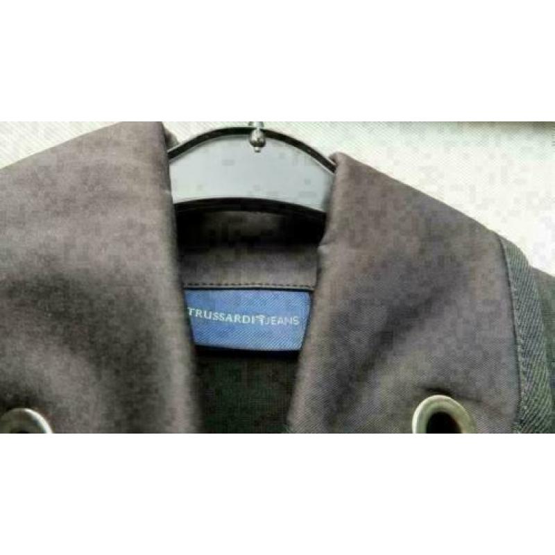 TRUSSARDI JEANS zwart getailleerd stretch jasje mt 38/40