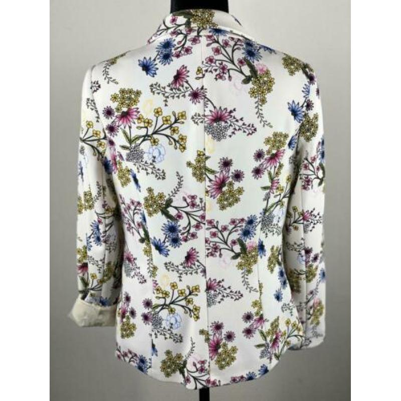 Fleurige Blazer “Floral” Ivory - Maat 40