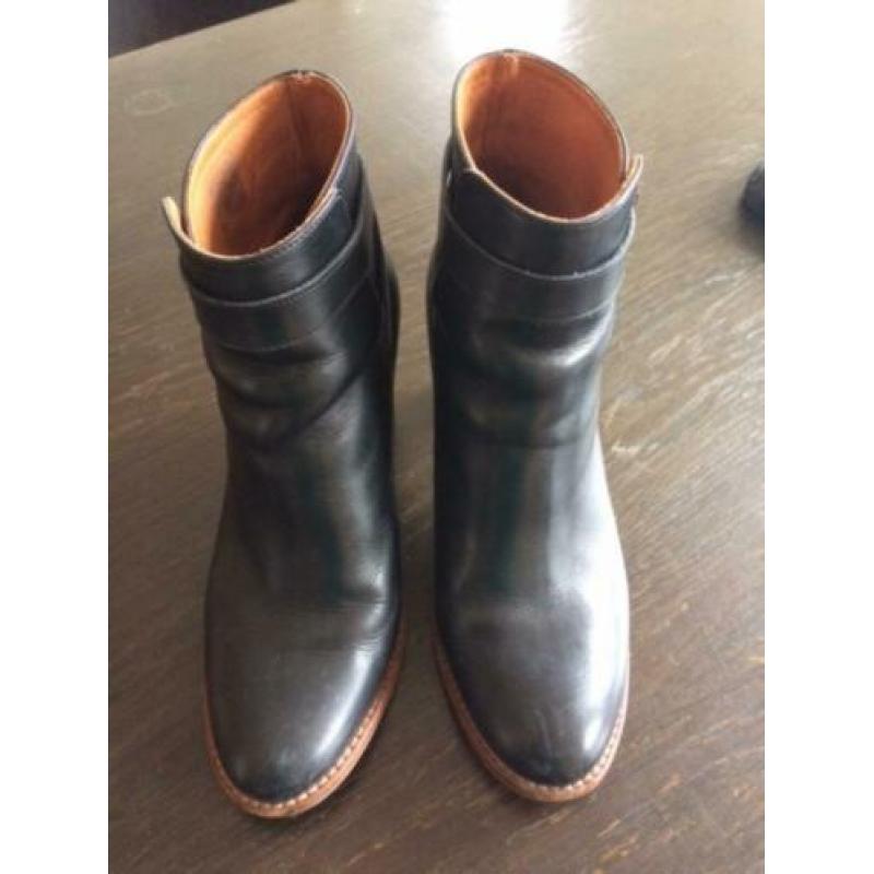 Anthology Paris / APC / Bellerose 39