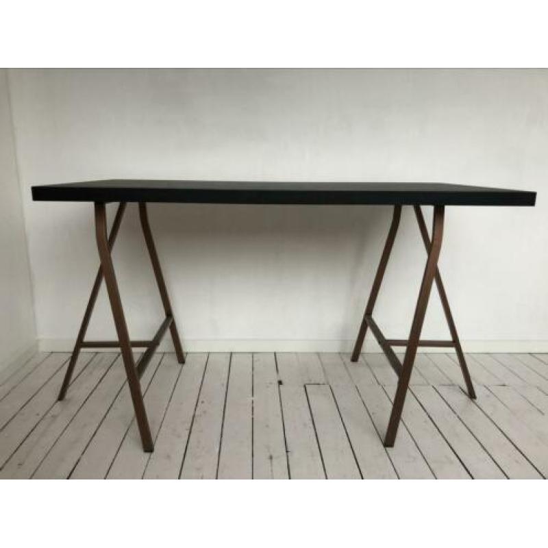 Donkerbruin IKEA-bureau LINNMON