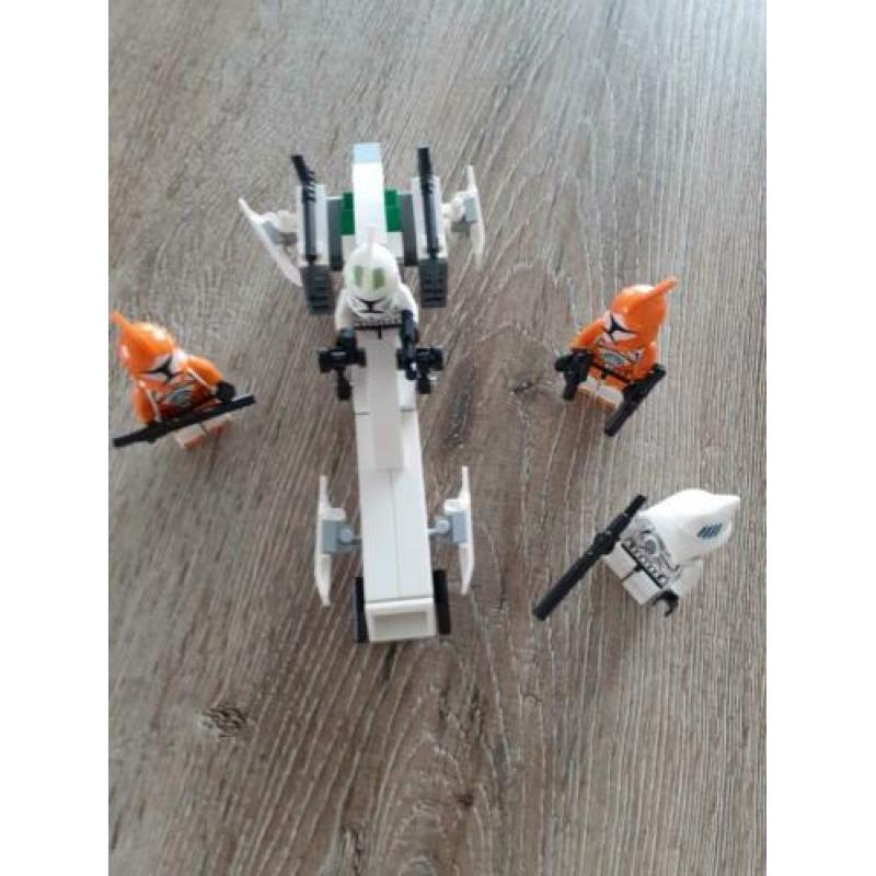 Lego Starwars Clone Trooper Battle Pack 7913