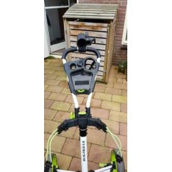 Zeer klein inklapbare golftrolley te koop.