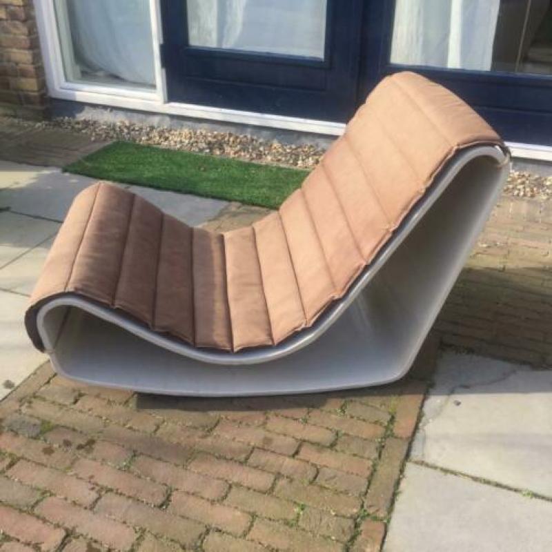 Loop Chair Willy Guhl