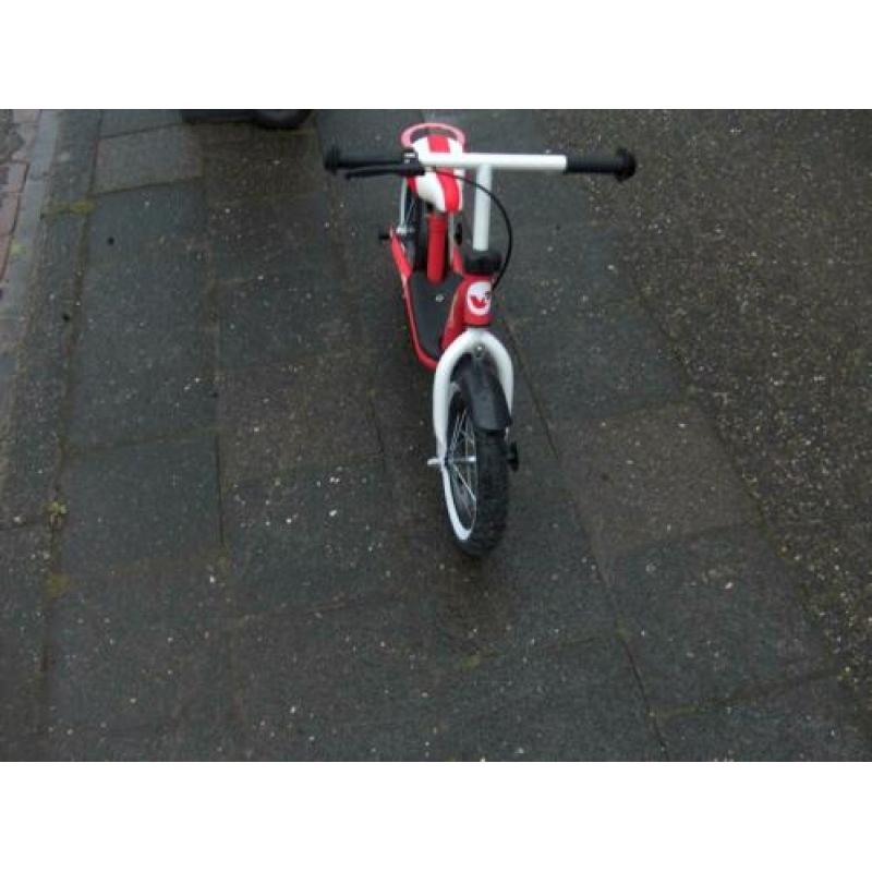 Kinderloopfietsje