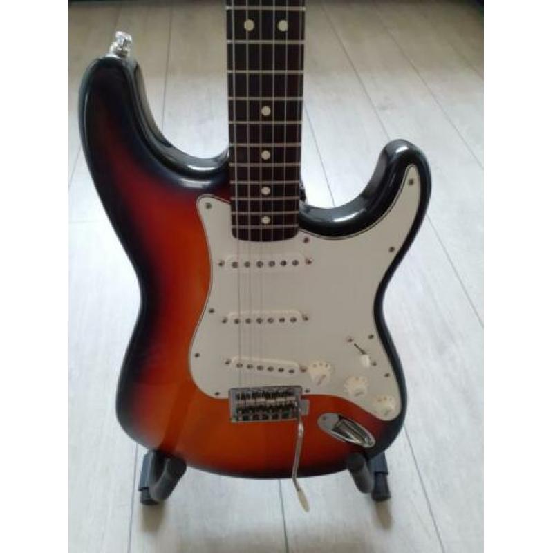 Superstrat Fender