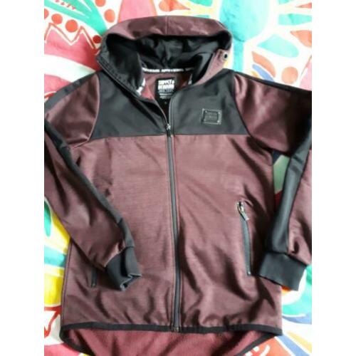 Bordeaux rood Supply & Demand S