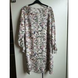 H&M Bloemetje jurk 46