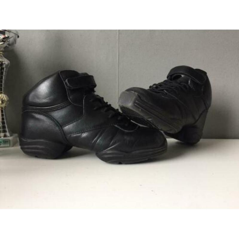 Capezio Dans Sneaker maat 41 (valt als 39/40)