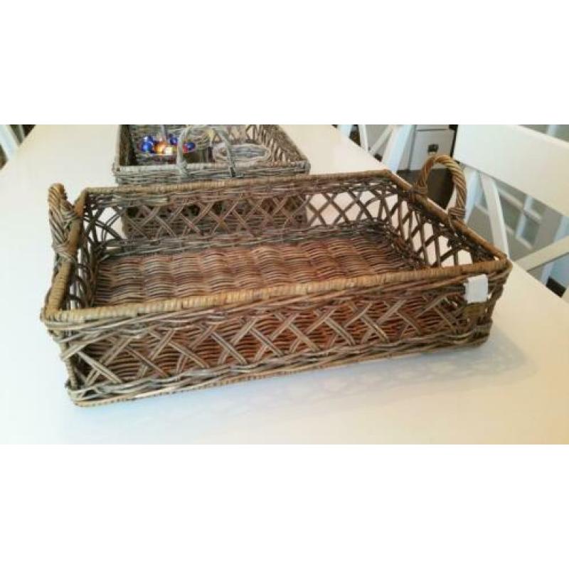 Riviera Maison rattan tray / dienblad