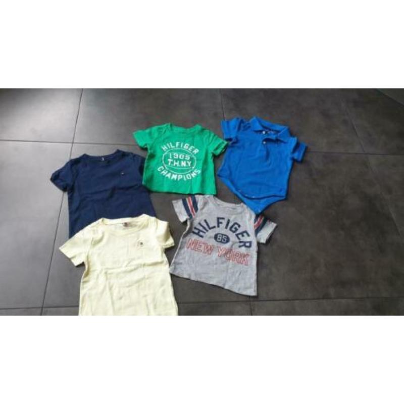5 delige Tommy hilfiger kledingpakket maat 80