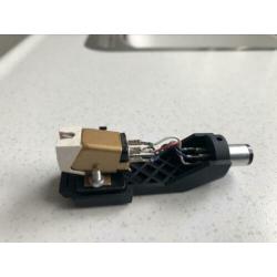 headshell met Stanton 500 element met naald