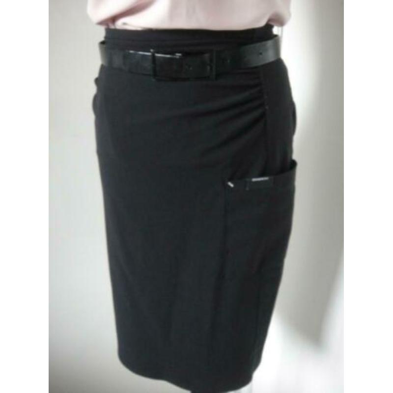 Zwarte rok van Penn & Ink mt. 38