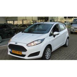 Ford Fiesta 1.0 Style Airco Navigatie 5-Drs Cru € 6.740,00